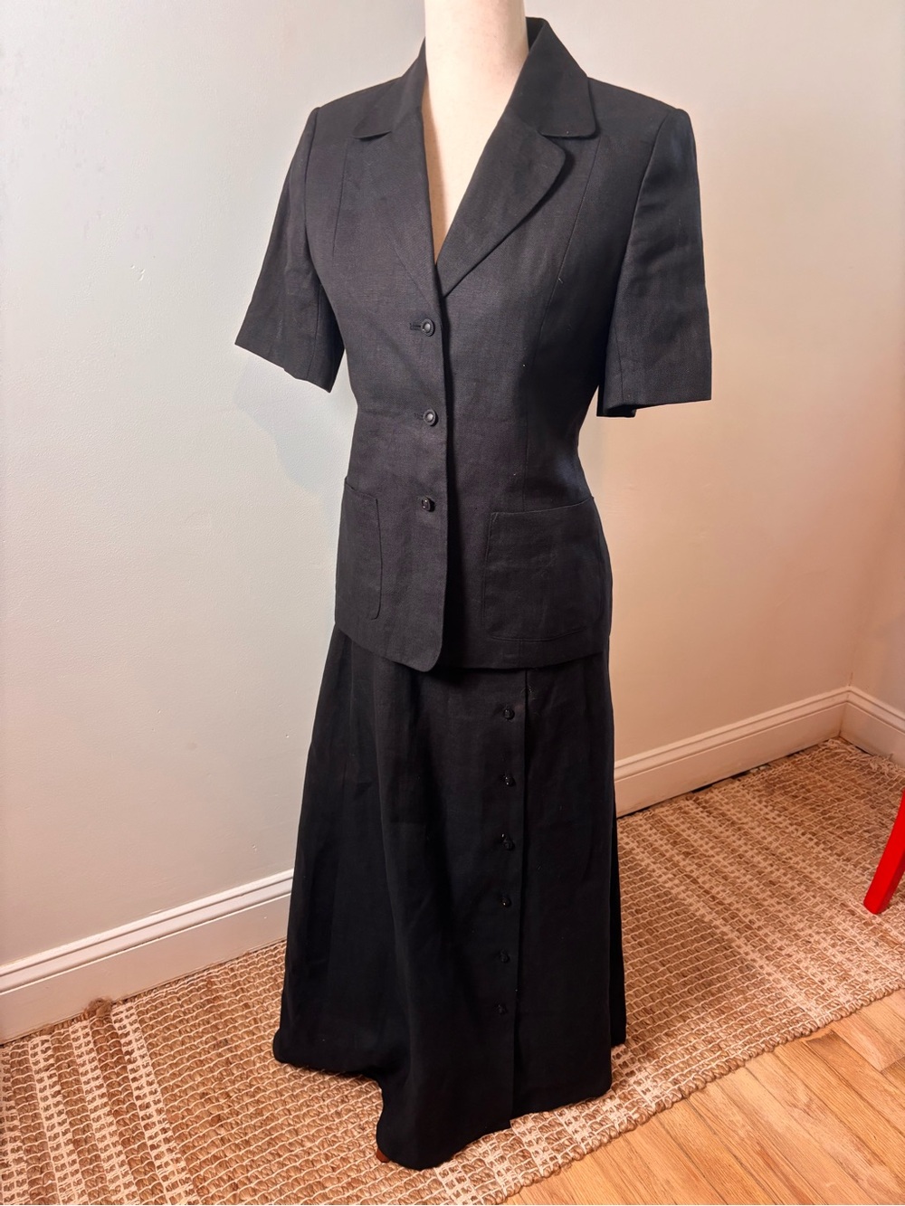 Vintage Talbots Irish Linen Black 2 Piece Skirt Suit Set Sz 4 Button Front Skirt